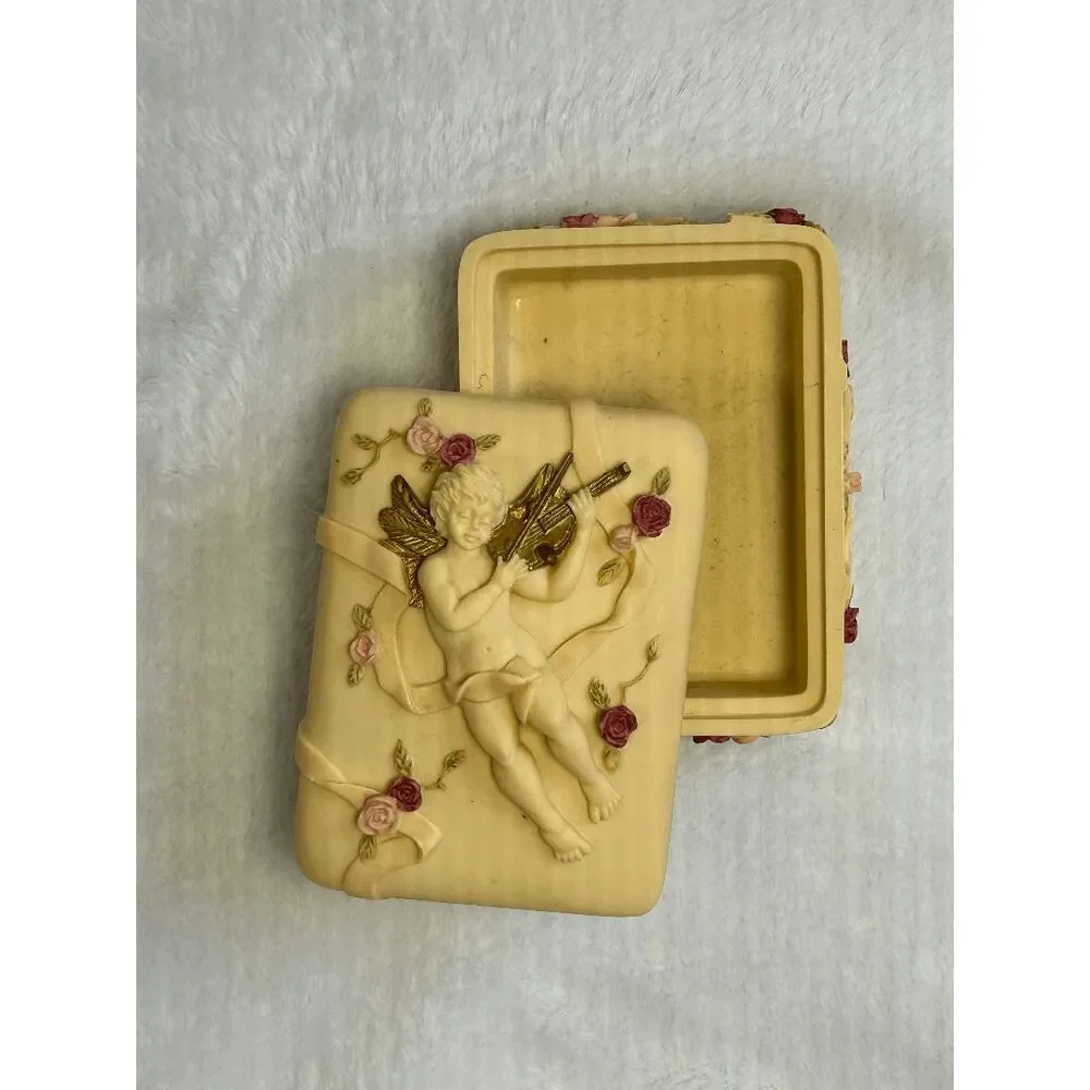 Vintage Dezine 1994 Small Trinket/Jewelry Box Hand Painted Angle/Violin, Flowers